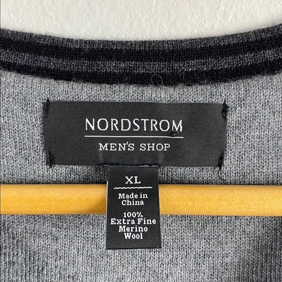 Nordstrom Men’s Shop Extra Fine Merino Wool Sweater Vest | V Neck | Dark Gray - Picture 11 of 13